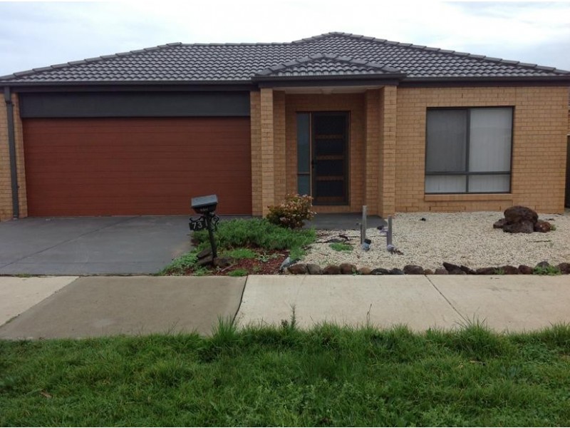 73 Ribblesdale Avenue, Wyndham Vale VIC 3024
