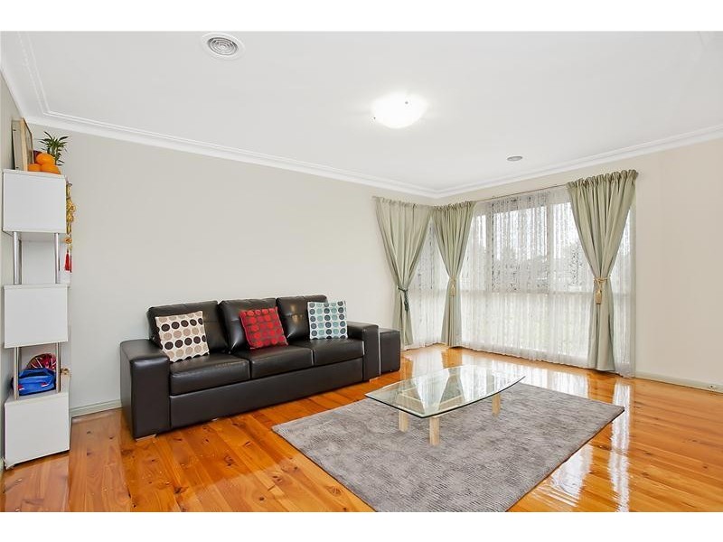 198 Heaths Road, Hoppers Crossing VIC 3029