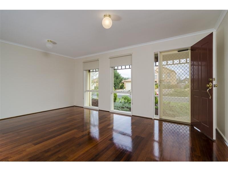 4 Trentham Close, Hoppers Crossing VIC 3029