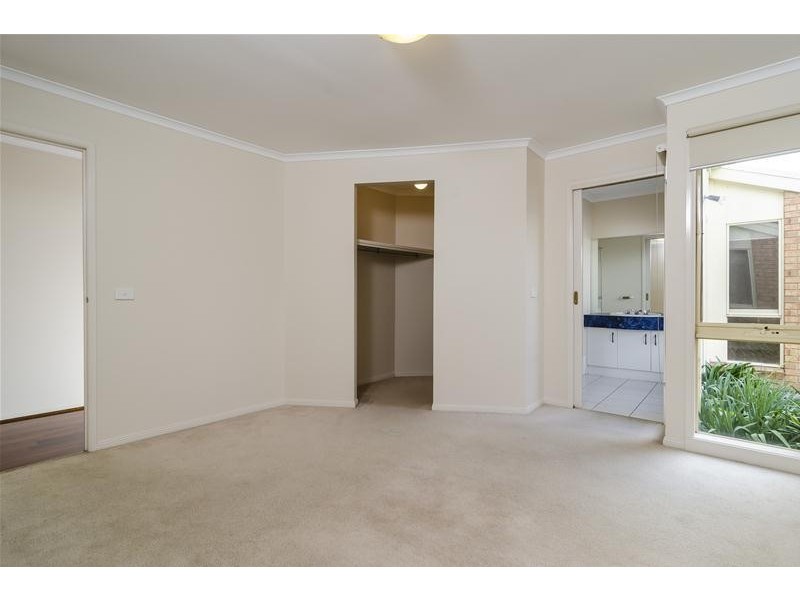 4 Trentham Close, Hoppers Crossing VIC 3029