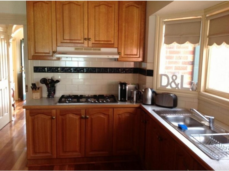 15 Fauna Crt, Werribee VIC 3030