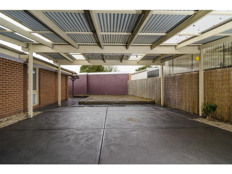 2 Vaina Street, Werribee VIC 3030