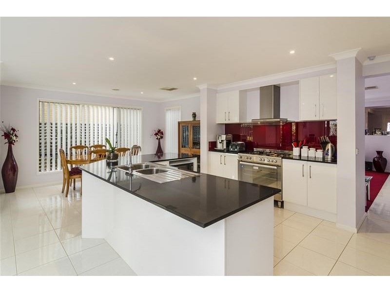 19 Field Street, Wyndham Vale VIC 3024