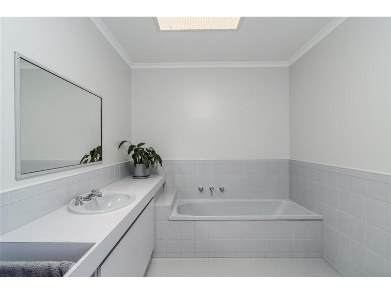 5 Broadlands Court, Hoppers Crossing VIC 3029