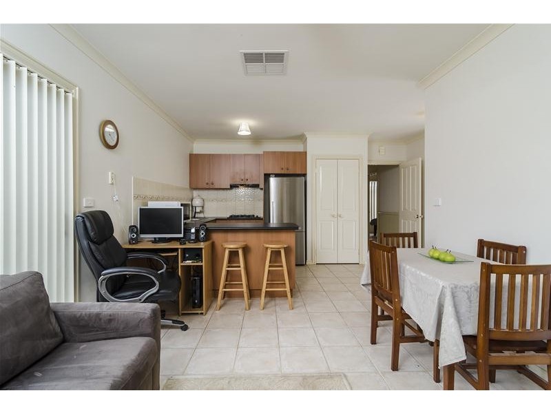 2/153 Kingston Boulevard, Hoppers Crossing VIC 3029