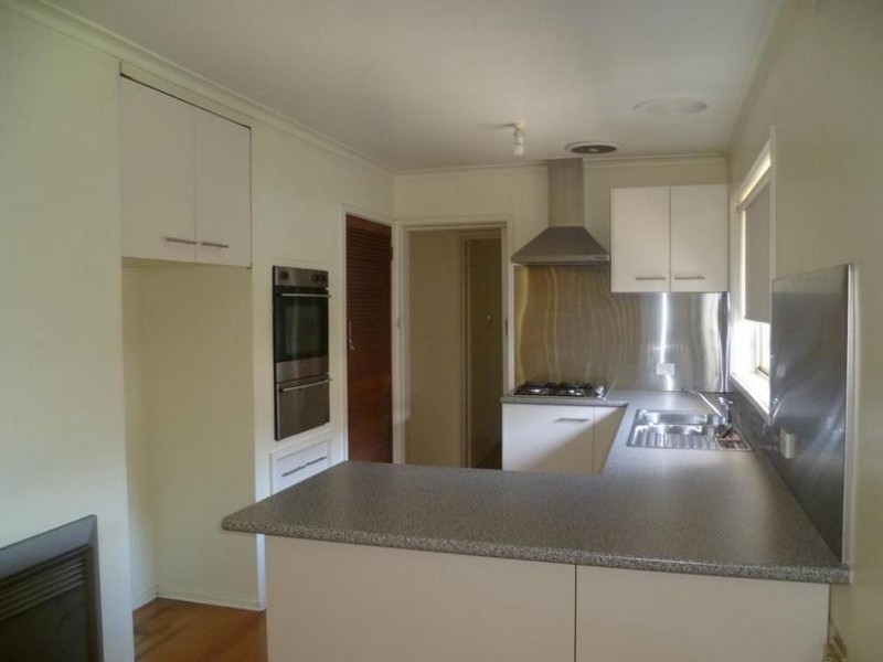 63 Heaths Road, Hoppers Crossing VIC 3029