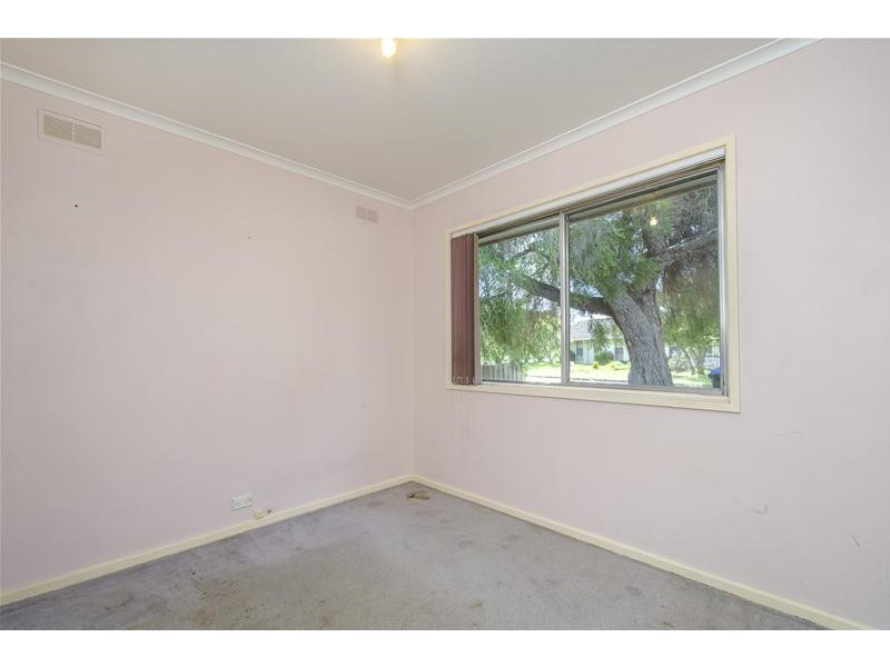 2 Nunniong Street, Werribee VIC 3030