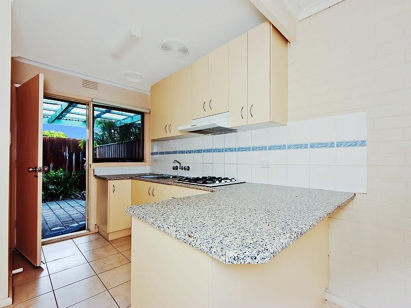 4/4 Vera Street, Werribee VIC 3030