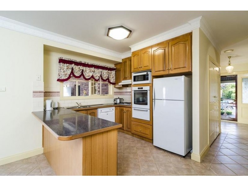 24 Hopetoun Road, Werribee VIC 3030