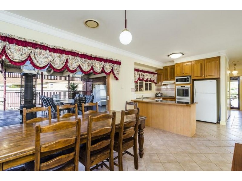 24 Hopetoun Road, Werribee VIC 3030