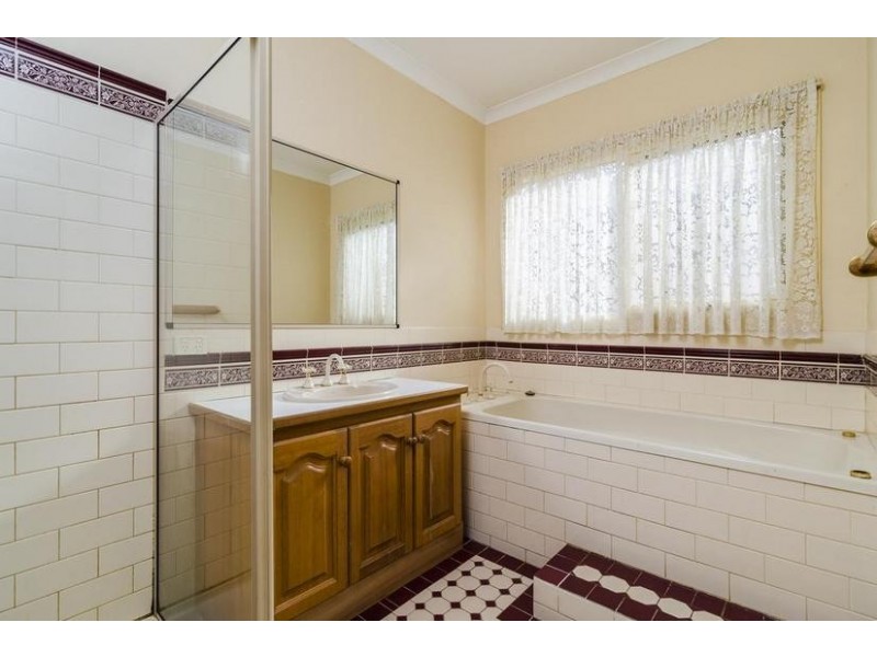 24 Hopetoun Road, Werribee VIC 3030