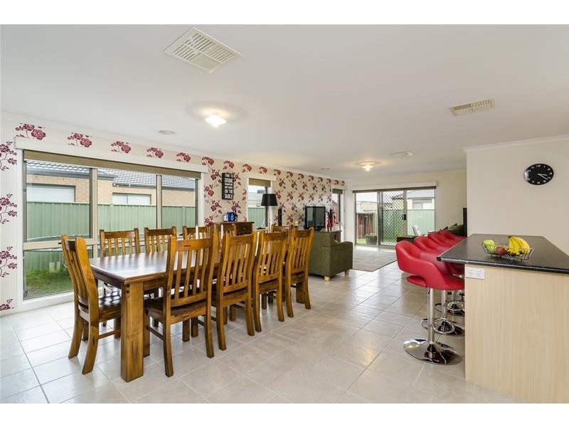 16 Langley Avenue, Wyndham Vale VIC 3024
