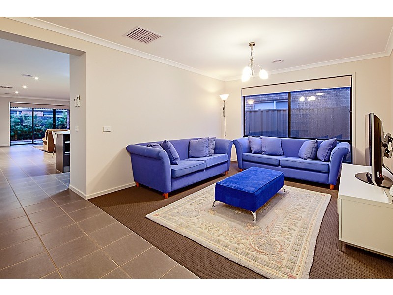 24 Holloway Street, Wyndham Vale VIC 3024