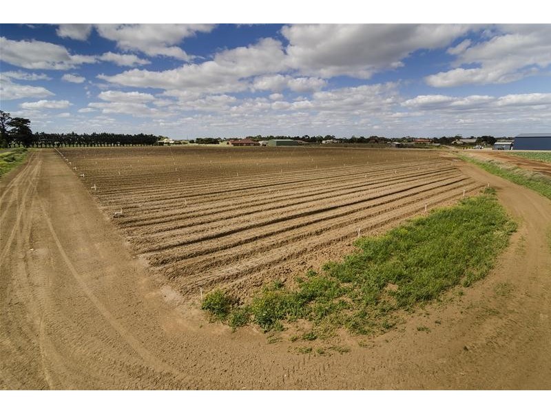 Lot 2/855 Aviation Road, Werribee South VIC 3030
