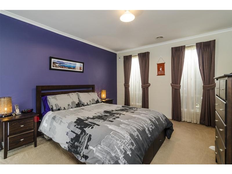 5 Parawong Parade, Wyndham Vale VIC 3024