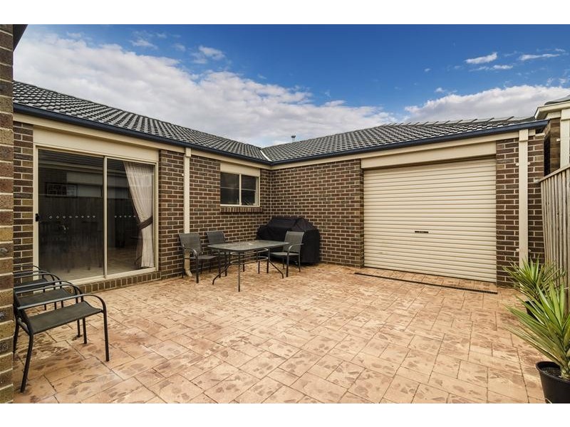 5 Parawong Parade, Wyndham Vale VIC 3024