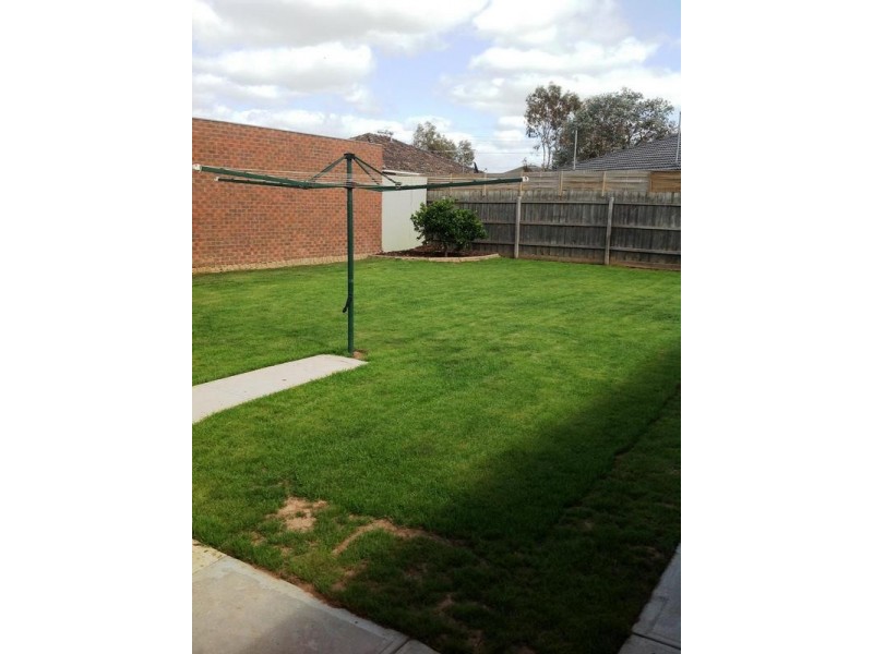 8 Pagnocolo Street, Werribee VIC 3030