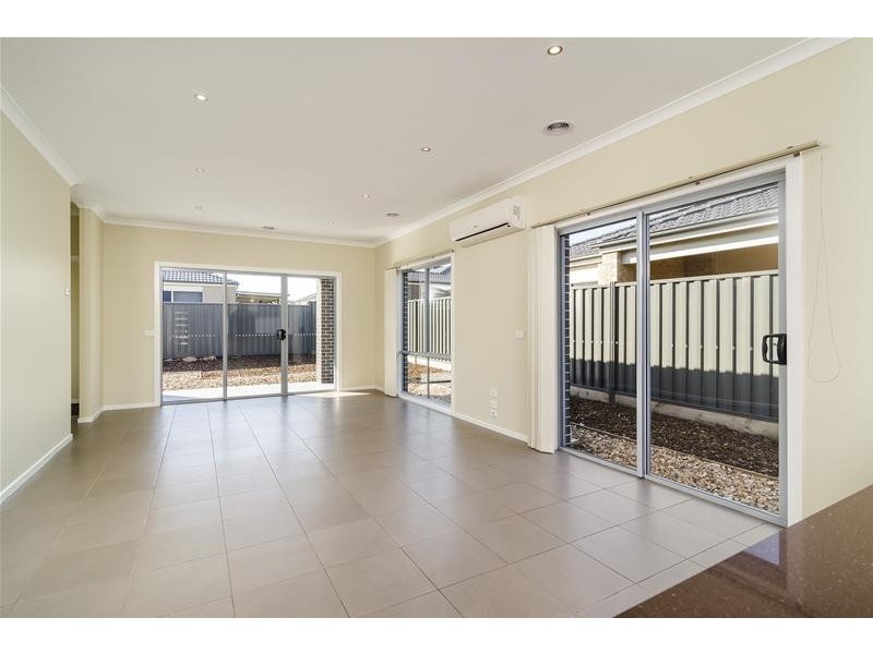 54 Weavers Street, Wyndham Vale VIC 3024