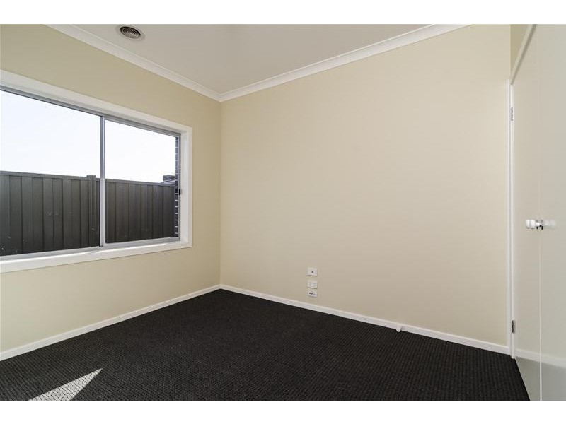 54 Weavers Street, Wyndham Vale VIC 3024