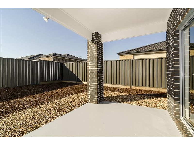 54 Weavers Street, Wyndham Vale VIC 3024