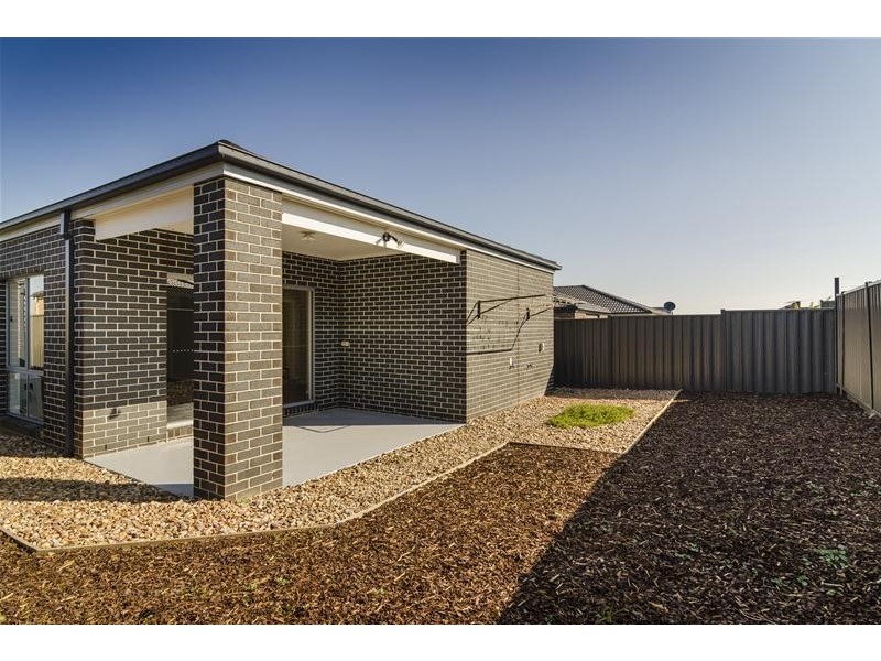 54 Weavers Street, Wyndham Vale VIC 3024