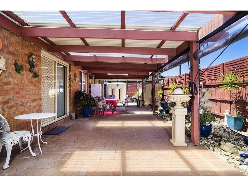 8 Denholme Court, Werribee VIC 3030