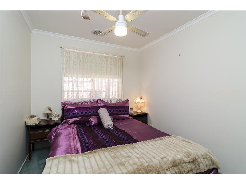 8 Denholme Court, Werribee VIC 3030