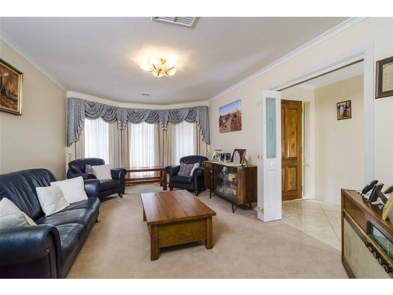 12 Kinloch Court, Wyndham Vale VIC 3024