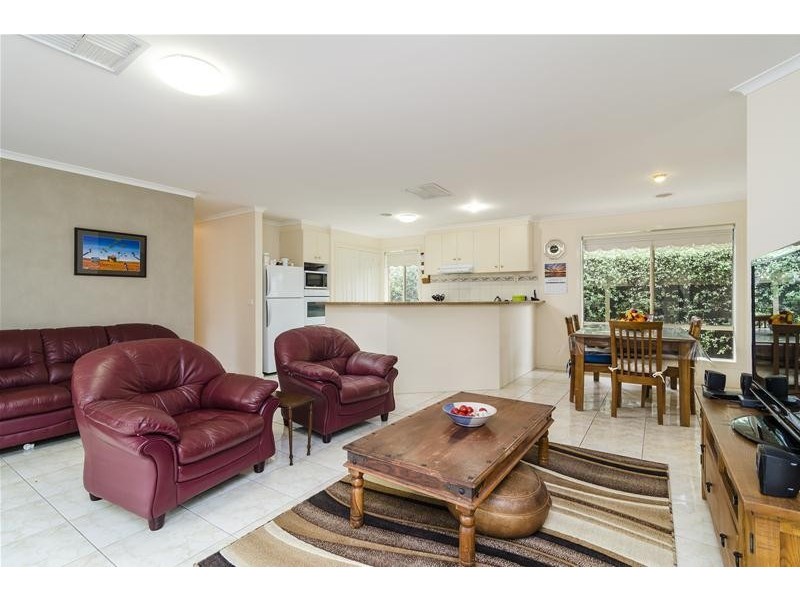 12 Kinloch Court, Wyndham Vale VIC 3024
