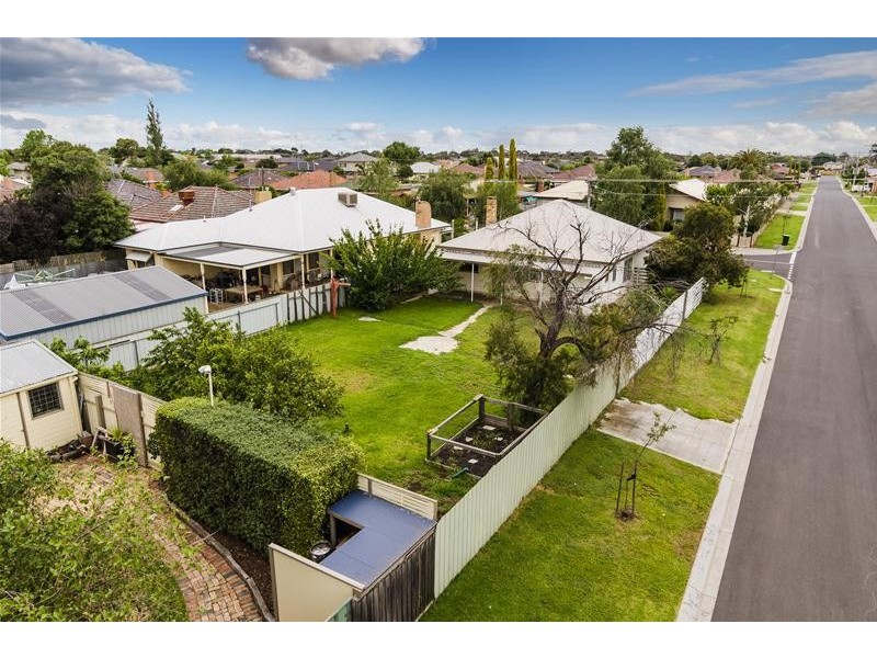 37 Wyndham Street, Werribee VIC 3030