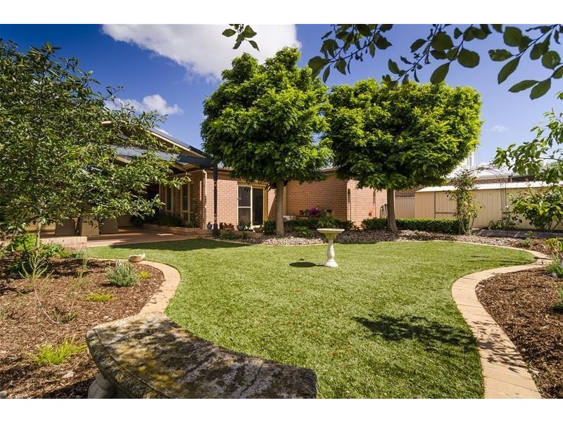 21 Castlerock Drive, Wyndham Vale VIC 3024