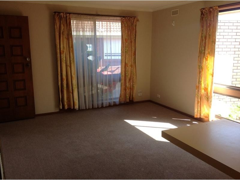 10/9 Market Road, Werribee VIC 3030