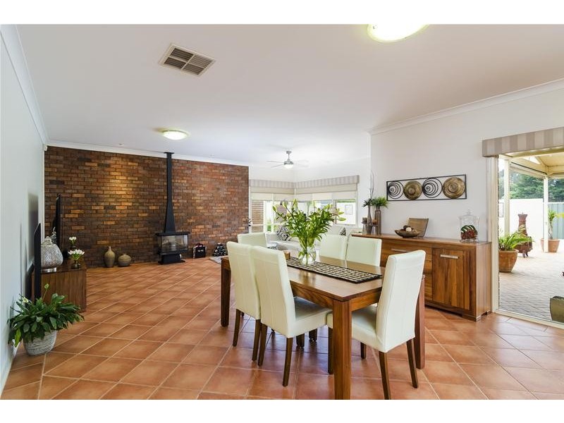 5 Empire Drive, Hoppers Crossing VIC 3029