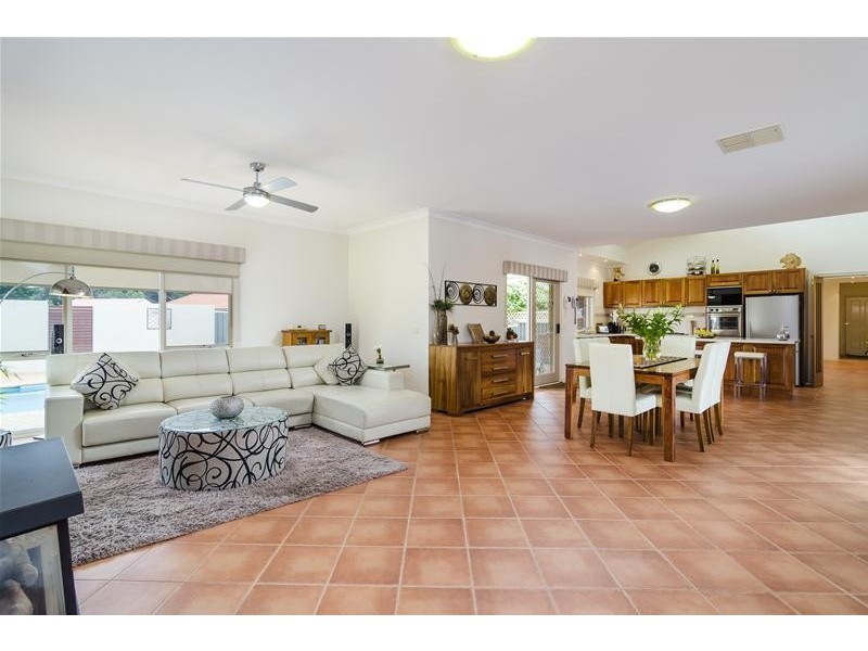 5 Empire Drive, Hoppers Crossing VIC 3029