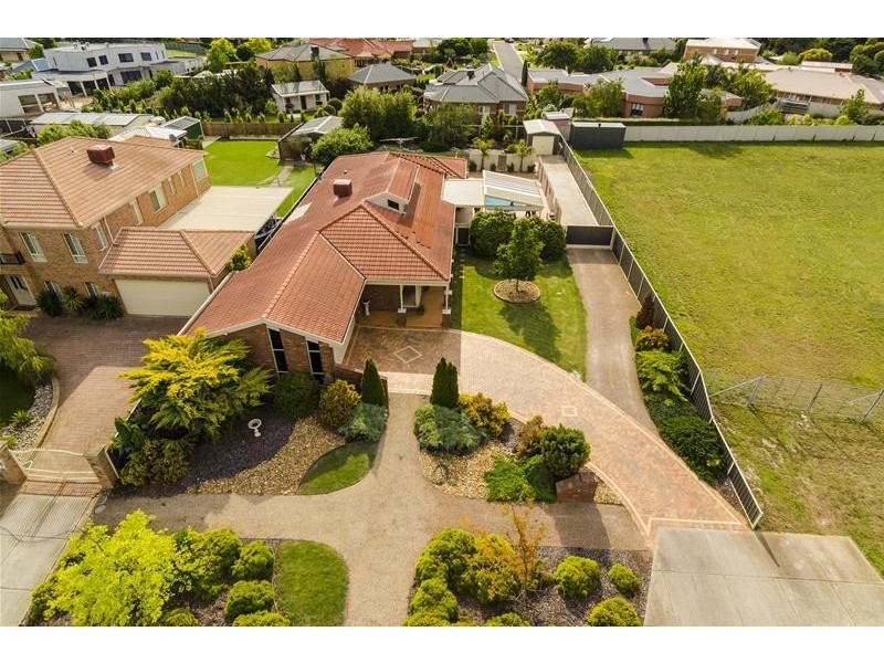 5 Empire Drive, Hoppers Crossing VIC 3029