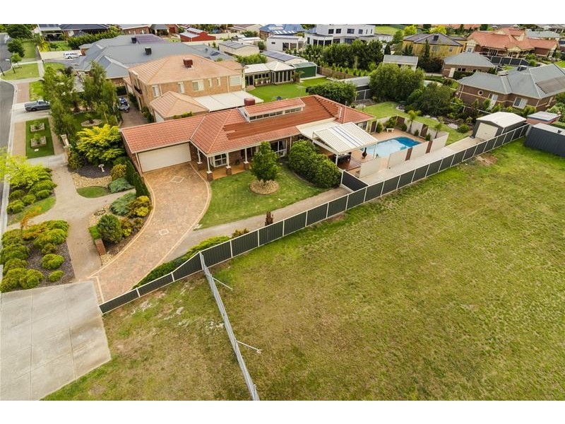 5 Empire Drive, Hoppers Crossing VIC 3029