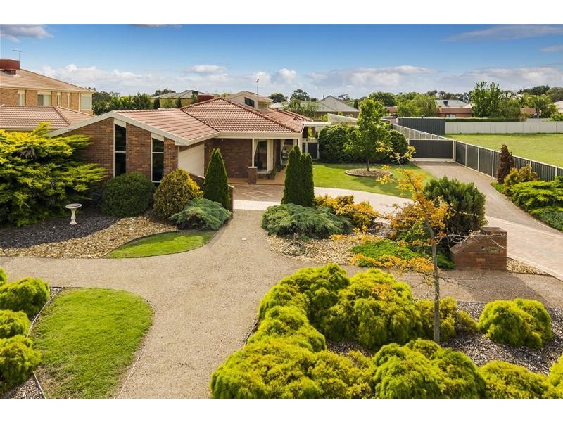 5 Empire Drive, Hoppers Crossing VIC 3029