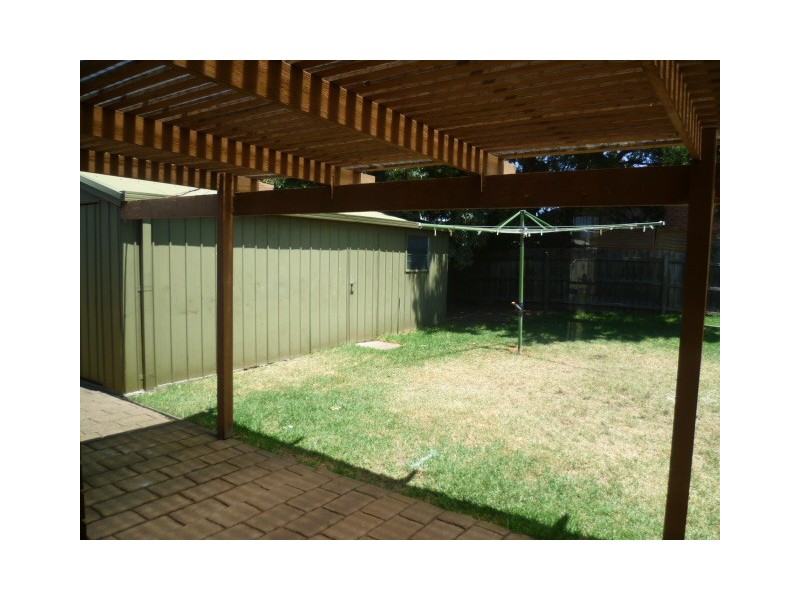 5 Dennison Avenue, Hoppers Crossing VIC 3029