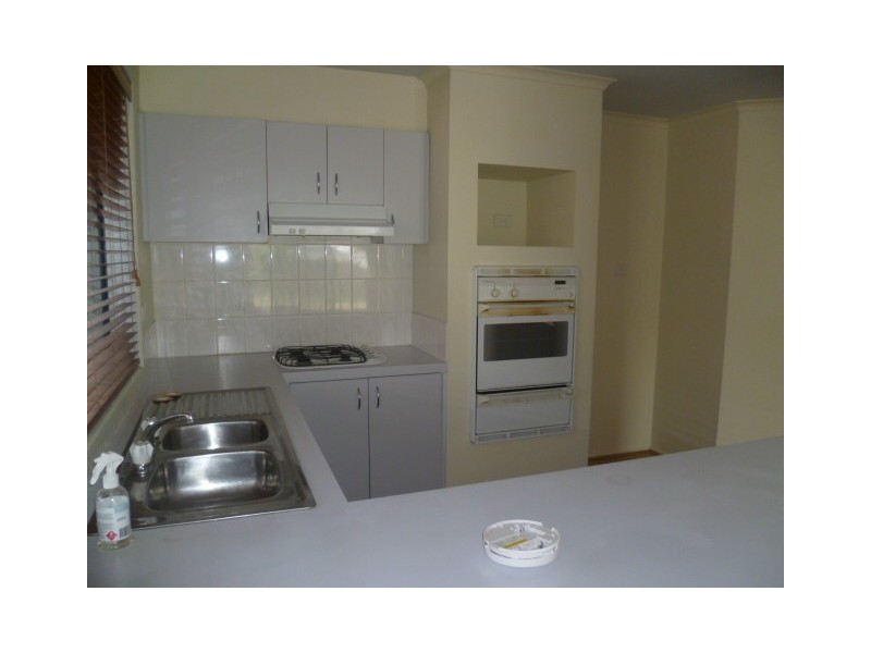 31 Wilmington Avenue, Hoppers Crossing VIC 3029