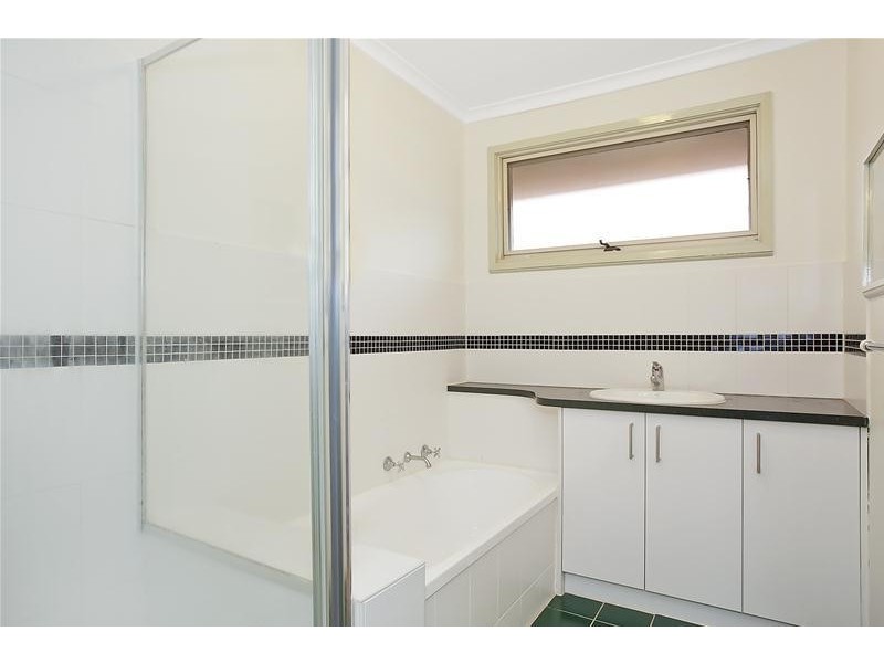 198 Heaths Road, Hoppers Crossing VIC 3029