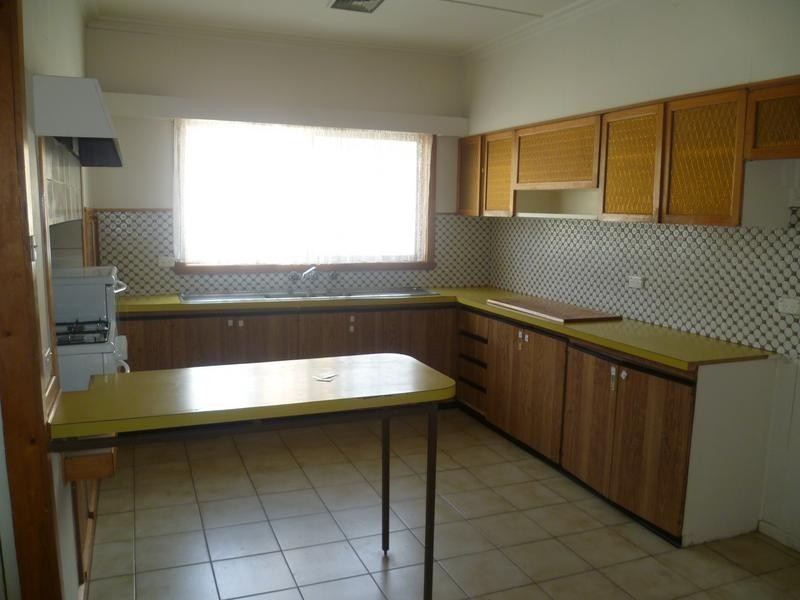 37 Wyndham Street, Werribee VIC 3030