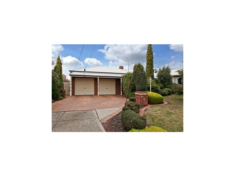 36 Redwood Drive, Hoppers Crossing VIC 3029