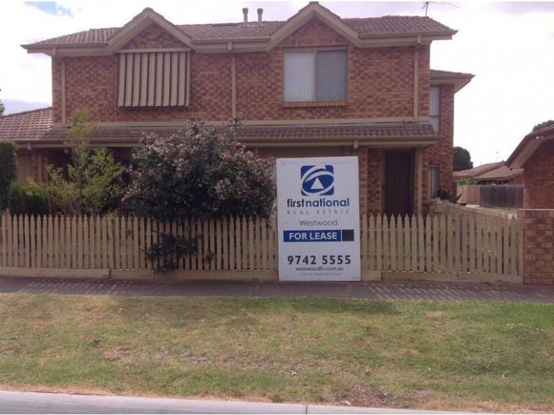 2/5 Tower Road, Werribee VIC 3030