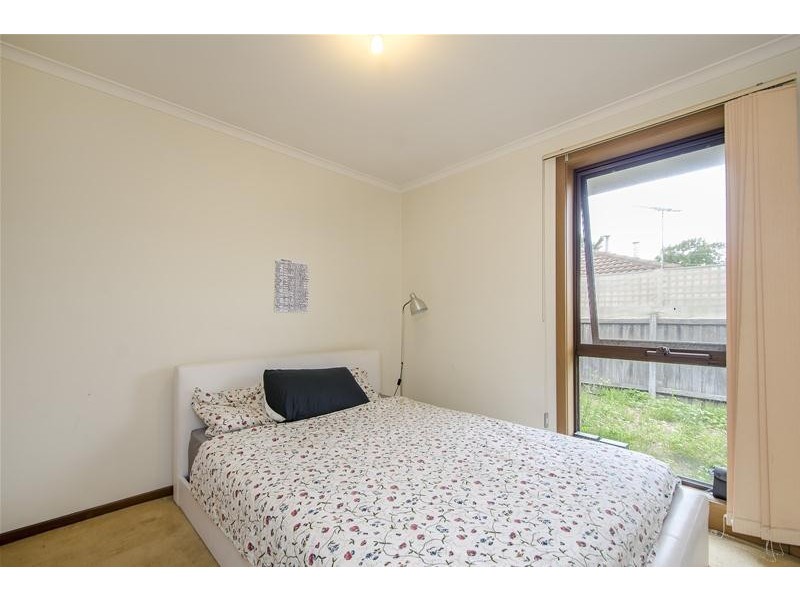 2/ 15 Market Road, Werribee VIC 3030