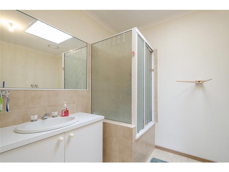 2/ 15 Market Road, Werribee VIC 3030