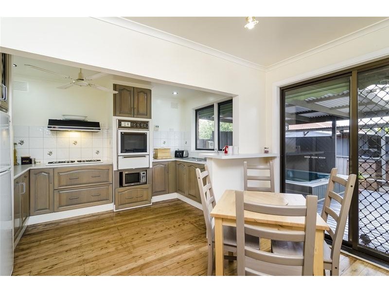 24 Melview Drive, Wyndham Vale VIC 3024
