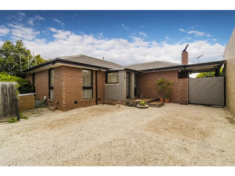 24 Melview Drive, Wyndham Vale VIC 3024