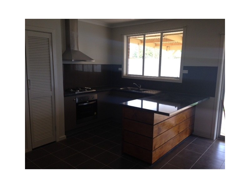 64 Woodville Park Drive, Hoppers Crossing VIC 3029