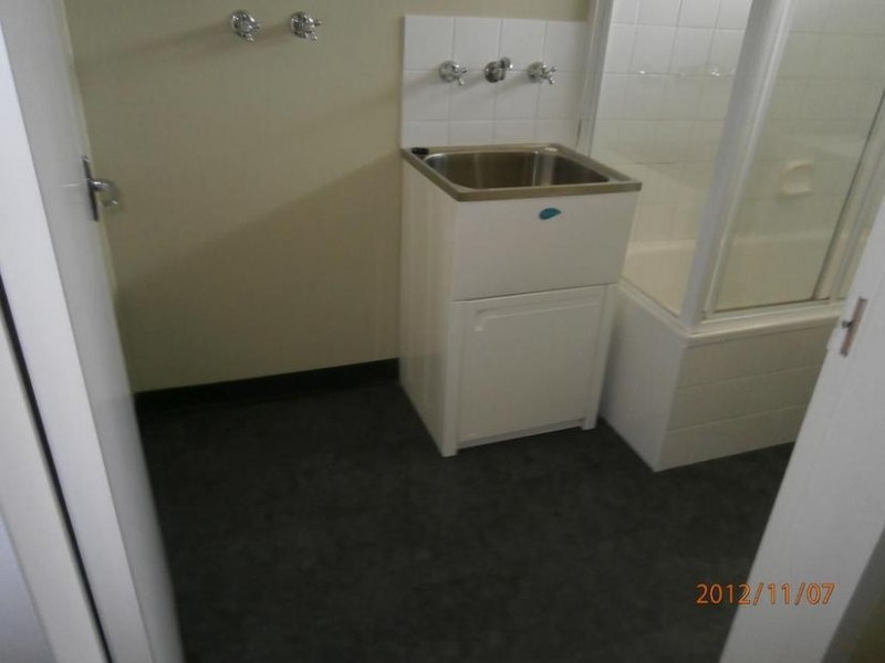 9/3 ROBIN STREET, Altona VIC 3018