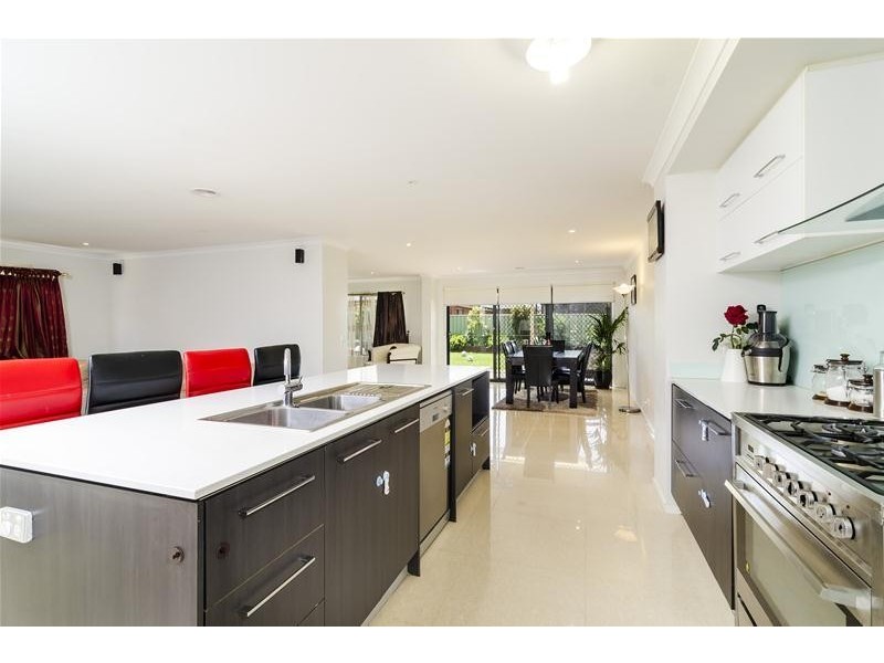 14 Edison Drive, Wyndham Vale VIC 3024